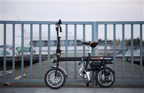 爱尔威Airwheel-R6-电动自行车